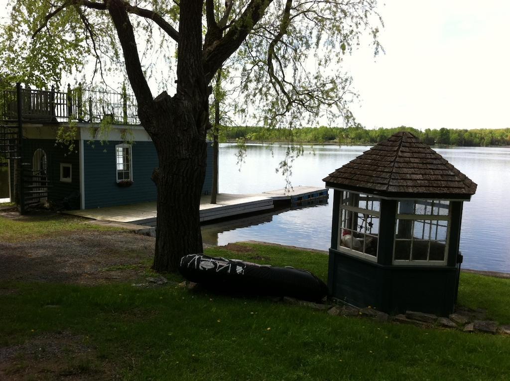 Windswept On The Trent Ξενοδοχείο Campbellford Εξωτερικό φωτογραφία